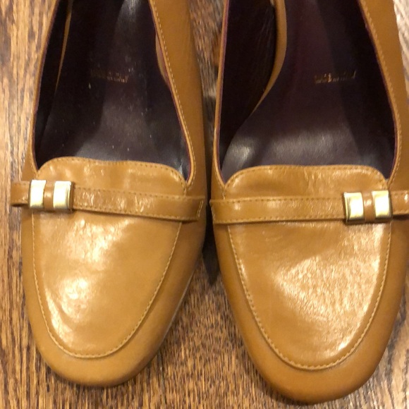 NWT Amalfi tan sling back 3” heel shoes Size 8 - Picture 7 of 7